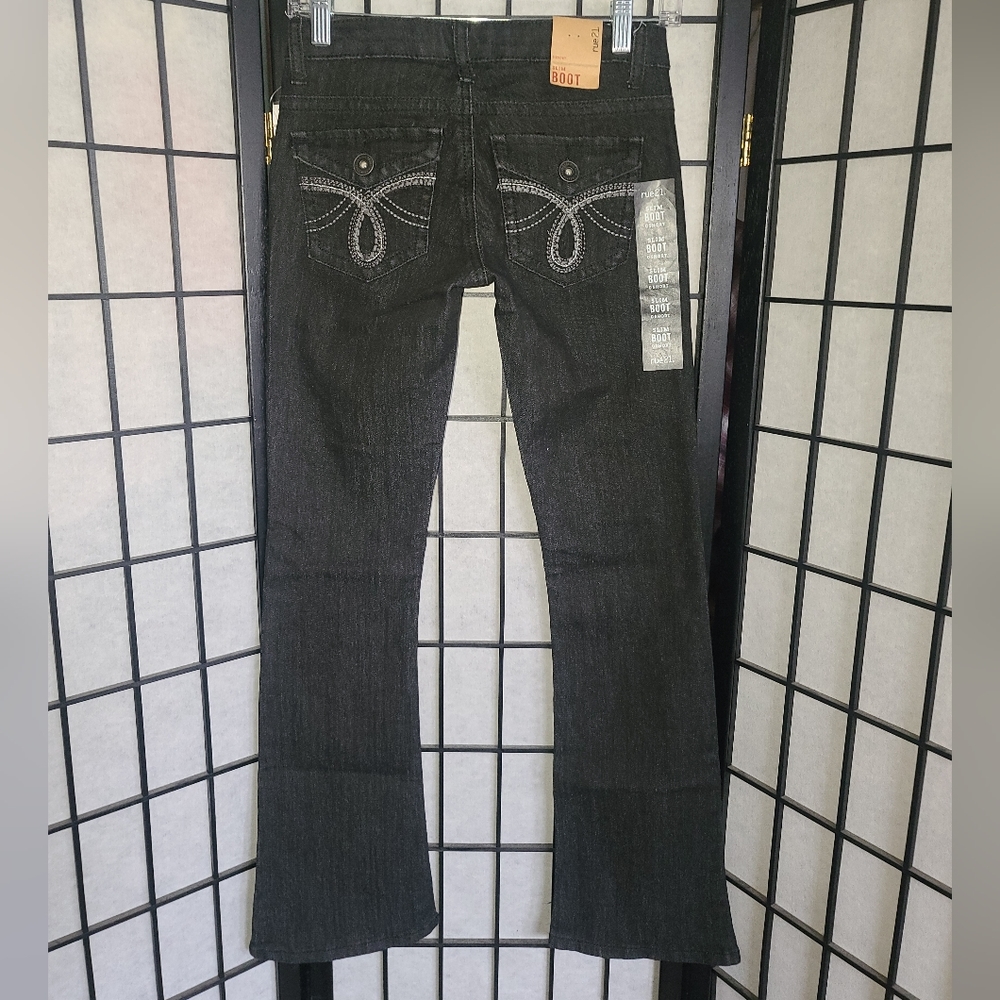 LAST CHANCERue 21 Black Bootcut Jeans